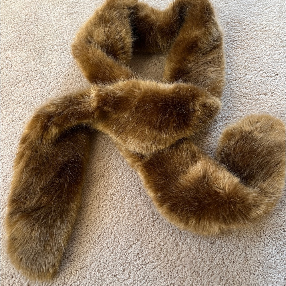 Joe Fresh Faux fur scarf